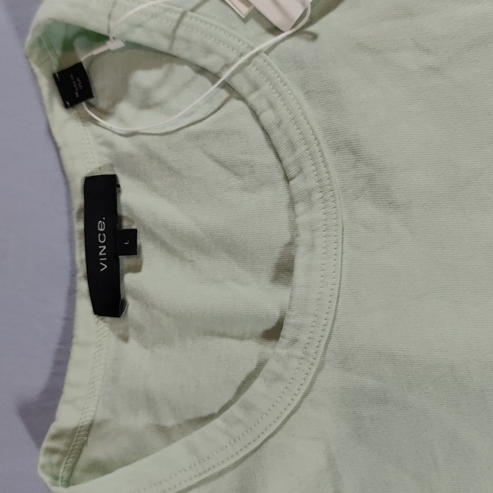 185. VINCE. Garment Dye Crew Neck T-Shirt | Color: Pistachio Green - Picture 4 of 7